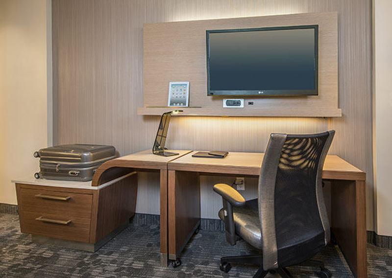 Courtyard By Marriott Youngstown Canfield Екстериор снимка